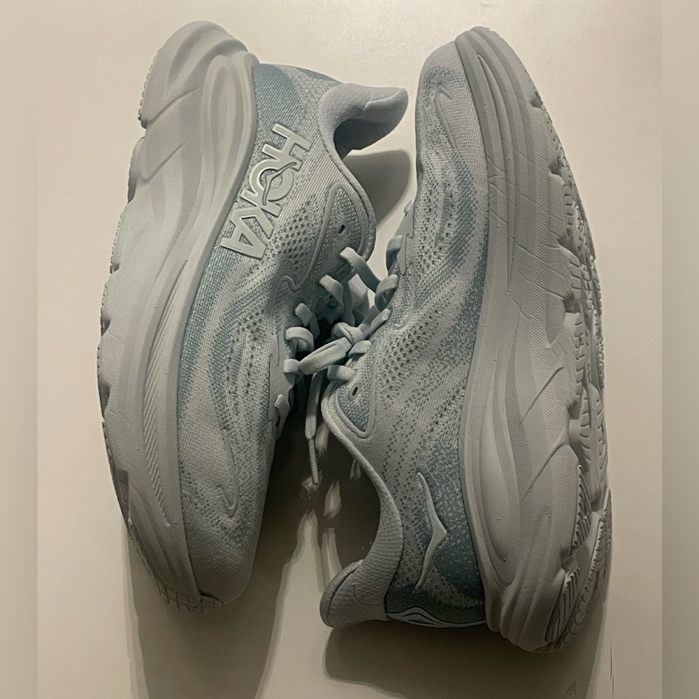 HOKA ONE ONE CLIFTON 10 sneakers - Picture 7 of 16